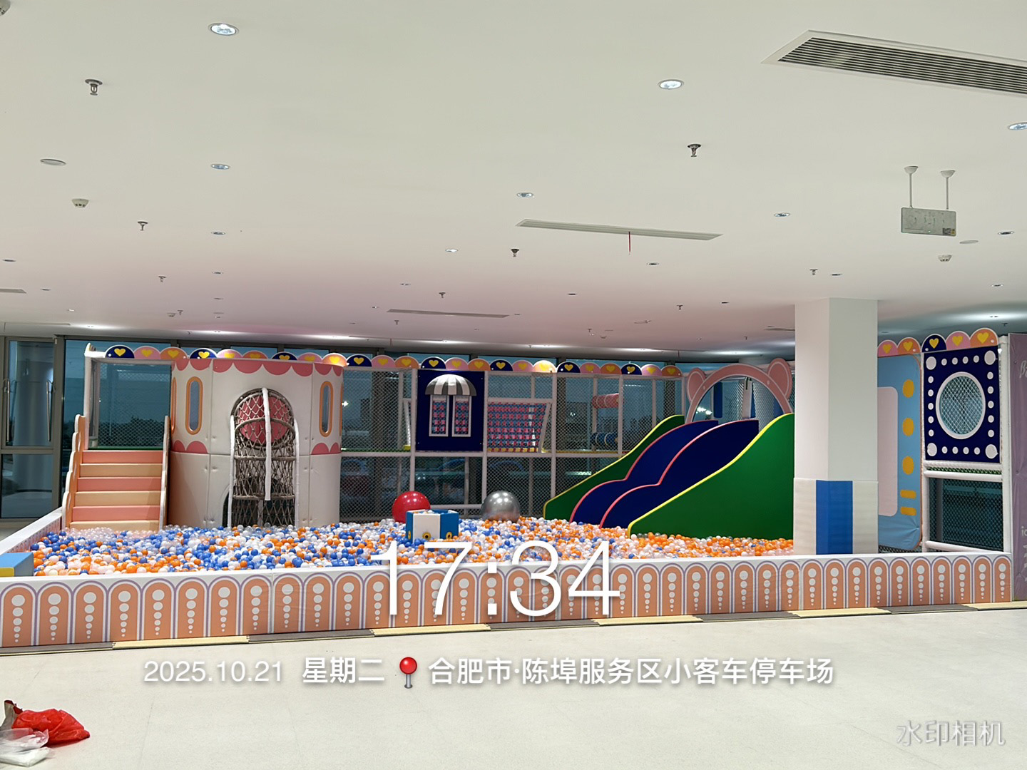 淘氣堡游樂(lè)設(shè)備廠家